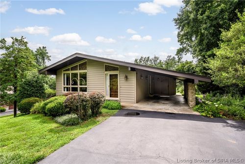 5113 W Shoreline Dr, Floyds Knobs, IN, 47119-9320 | Card Image