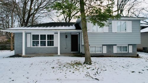 3118 Victoria St, Oakville, ON, L6L1K2 | Card Image