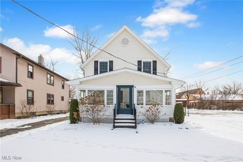 41 W 5th Ave, Berea, OH, 44017-1722 | Card Image