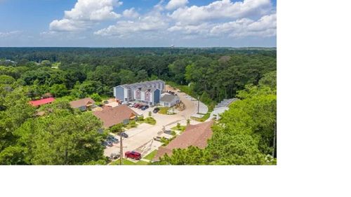 303-3730 Boettcher Dr, Huntsville, TX, 77340-6825 | Card Image