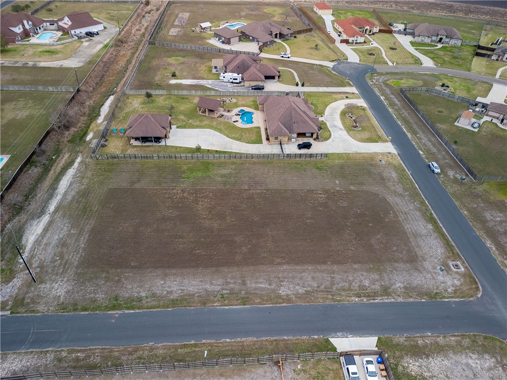 Land in Corpus Christi
