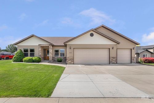 313 15th Ave E, Jerome, ID, 83338-5098 | Card Image