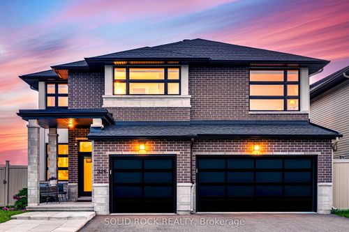 326 Memorial Grove, Gloucester, ON, K1X0C8 | Card Image
