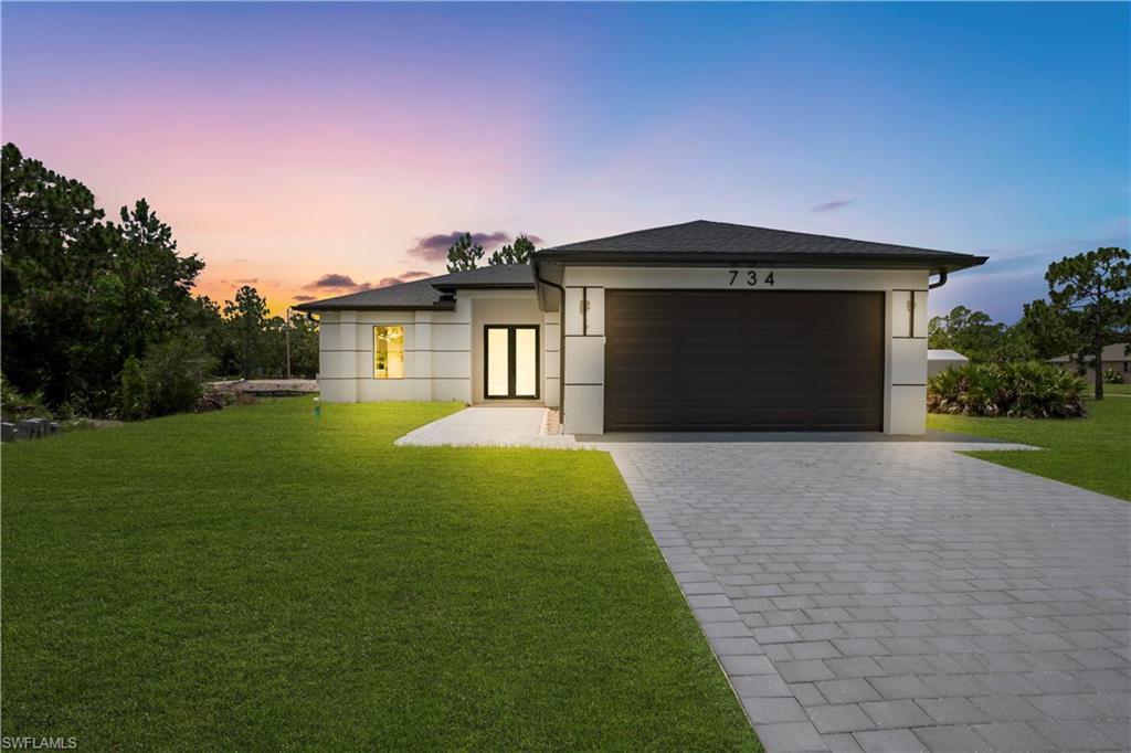 Residential in LEHIGH ACRES 2