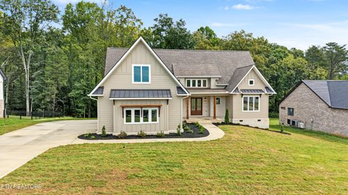 926 Sophie Dr, Greenback, TN, 37742-3038 | Card Image