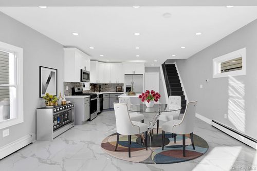 10920 221st St, Queens Village, NY, 11429-2560 | Card Image