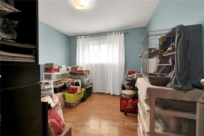 135 Nash Rd N, House other with 3 bedrooms, 2 bathrooms and 5 parking in Hamilton ON | Image 23