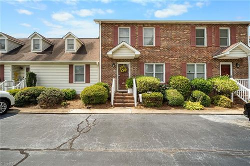 2-736 Salem St, Thomasville, NC, 27360-2800 | Card Image