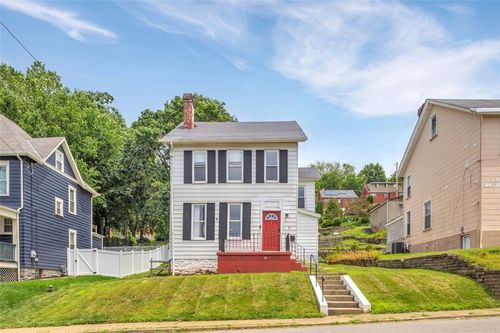 27 Danvers Ave, Pittsburgh, PA, 15205-2311 | Card Image