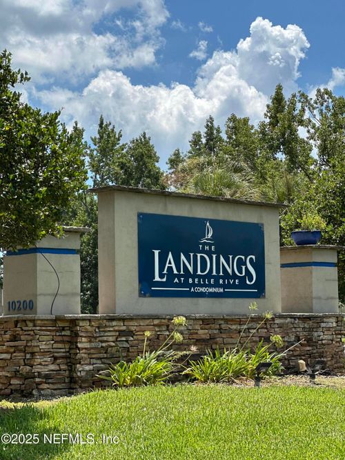 105-10200 Belle Rive Blvd, Jacksonville, FL, 32256-9057 | Card Image