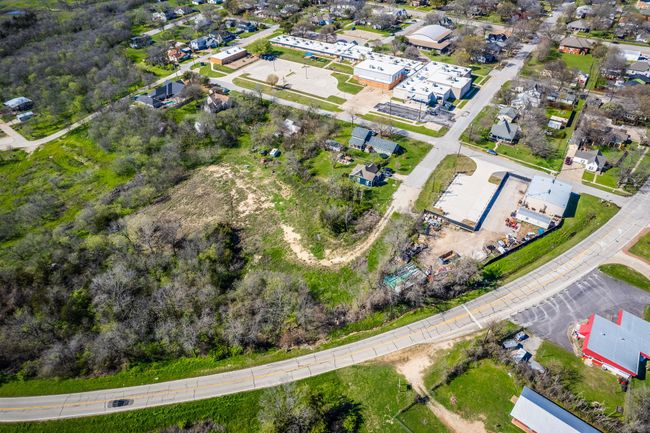 Aerial perspective of suburban area | Image 5