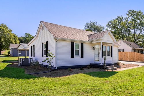 2210 Princeton Rd, Hopkinsville, KY, 42240-7500 | Card Image