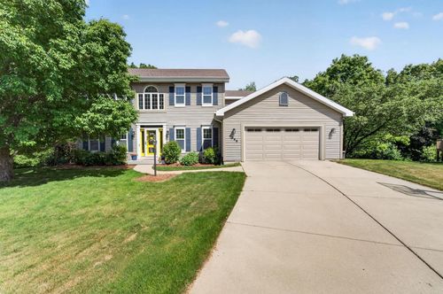 3098 Barrington Hills Ct, FITCHBURG, WI, 53711-6921 | Card Image