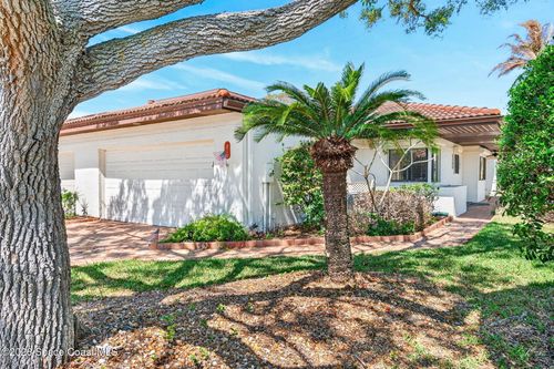 810-810 Parkside Pl, Indian Harbour Beach, FL, 32937-4811 | Card Image