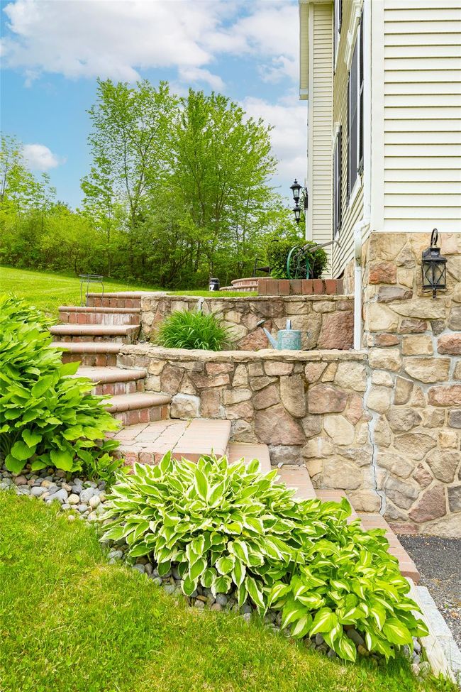 View of yard | Image 34