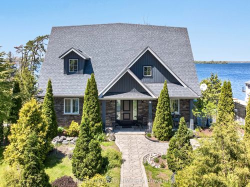 3592 County 3 Road, Prince Edward County, ON, K0K1L0 | Card Image