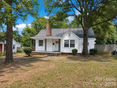 2733 Parkway Ave, Charlotte, NC, 28208-3967 | Card Image