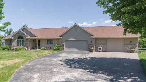 W972 James Court, Decatur, WI, 53520 | Card Image