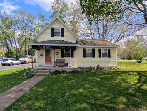415 S Illinois Street, Delphi, IN, 46923-1526 | Card Image