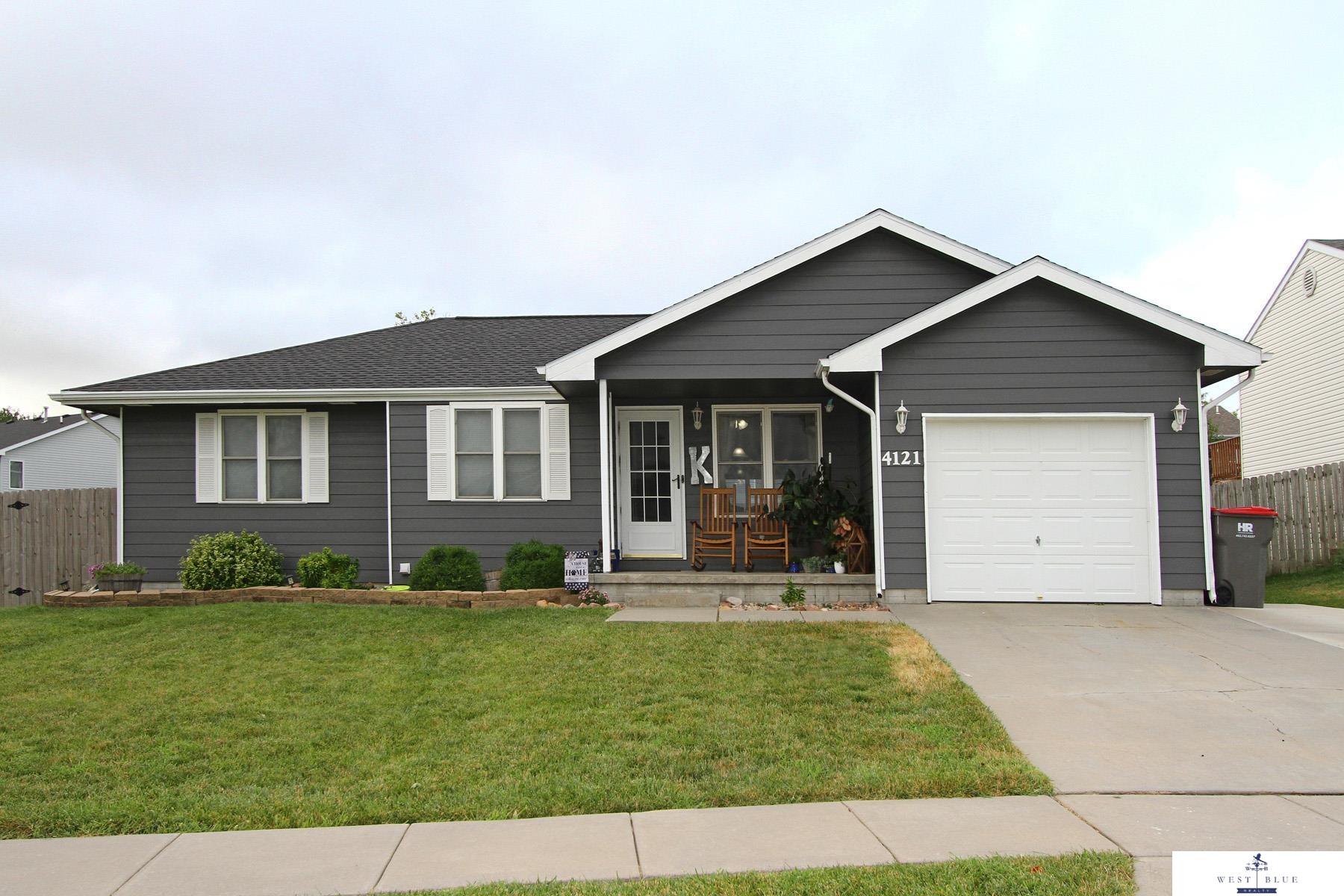 Leighton Ave, Lincoln, NE 68524