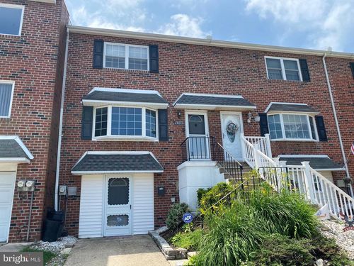 4204 Chalfont Pl, PHILADELPHIA, PA, 19154-3605 | Card Image