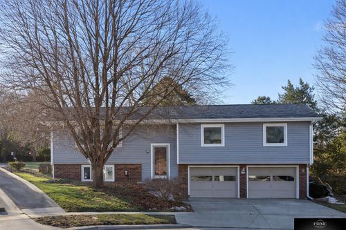 540 W Keating Cir, Lincoln, NE, 68521-3844 | Card Image