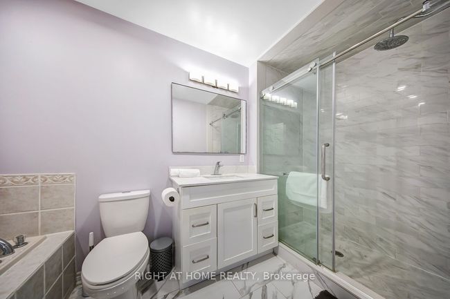 23 Michael Way, Condo with 3 bedrooms, 5 bathrooms and 1 parking in Markham ON | Image 20