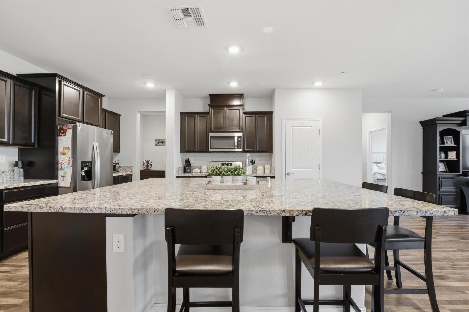 Residential in Plumas Lake 4