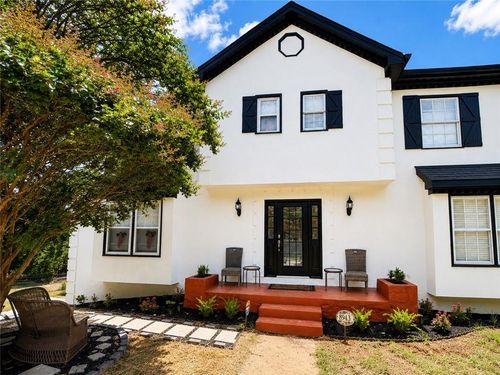 8945 Carroll Manor Dr, Sandy Springs, GA, 30350-2080 | Card Image