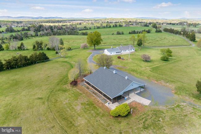 8371 Langhorne Rd, Home with 3 bedrooms, 3 bathrooms and null parking in Scottsville VA | Image 15
