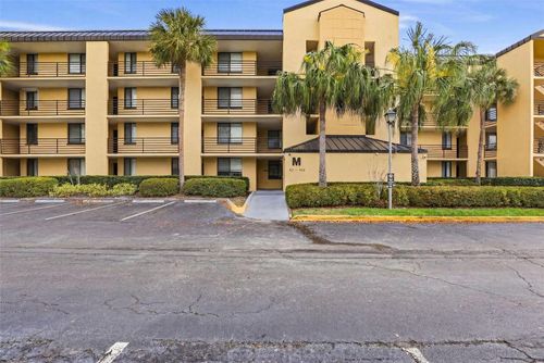 m404-2424 W Tampa Bay Blvd, TAMPA, FL, 33607-1328 | Card Image