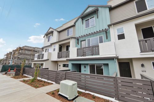 5199 Dalia Lama Ave, Richmond, CA, 94804 | Card Image