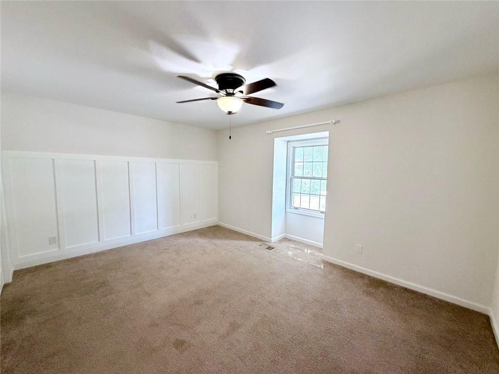 Residential Lease in Oakwood