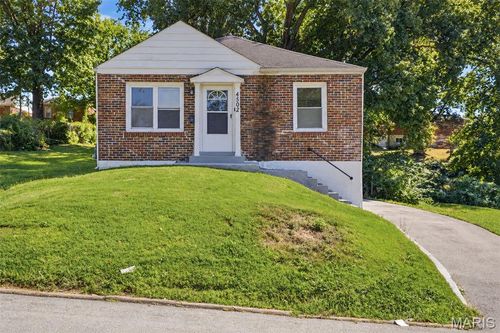 4502 June Ave, Saint Louis, MO, 63121-3214 | Card Image