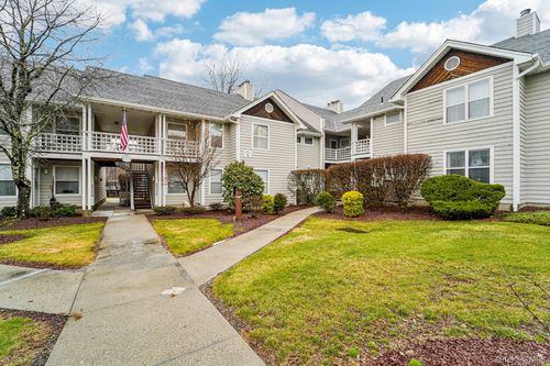 606 Arlin Rd, Monroe, NY, 10950-1400 | Card Image