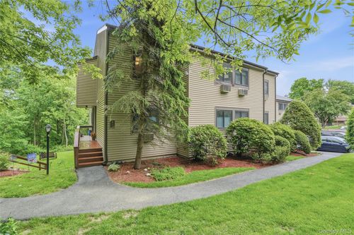 205 Village Dr, Brewster, NY, 10509-1303 | Card Image