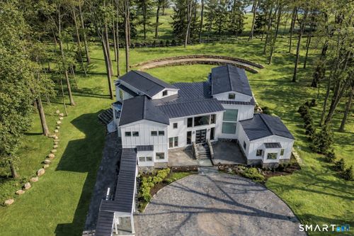 475 Fence Row Dr, Fairfield, CT, 06824-7004 | Card Image