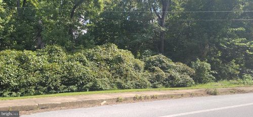 65 Slackwater Rd, MILLERSVILLE, PA, 17551-9745 | Card Image