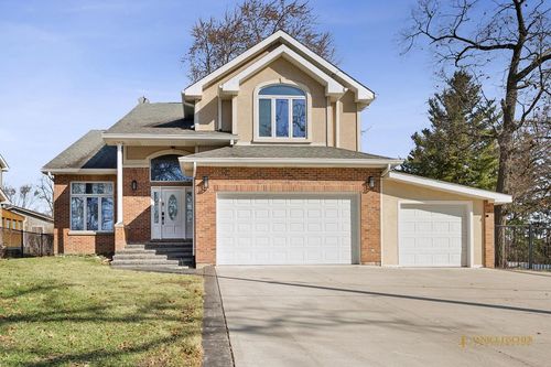 21120 122nd Street, Bristol, WI, 53104 | Card Image