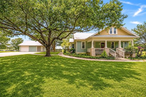 6440 Fm 332, Brenham, TX, 77833-7688 | Card Image