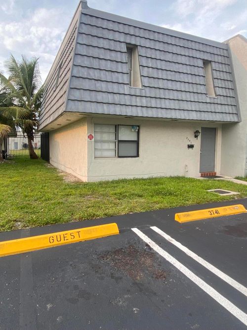 506-3741 Nw 20th Street, Lauderdale Lakes, FL, 33311 | Card Image