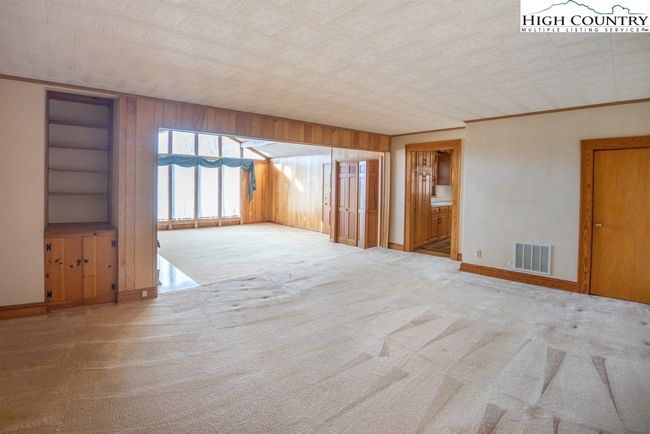3616 County Home Rd, House other with 3 bedrooms, 2 bathrooms and null parking in Conover NC | Image 4