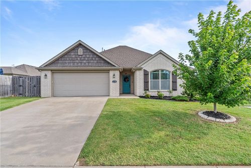1130 Gardenia St, Centerton, AR, 72719-6043 | Card Image