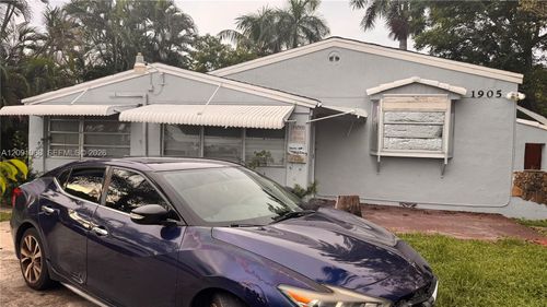 2-1905 Harding St, Hollywood, FL, 33020-2712 | Card Image
