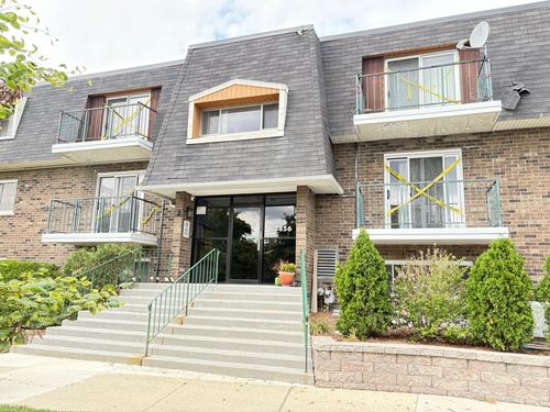 3a-3856 S Parkway Dr, Northbrook, IL, 60062-7233 | Card Image