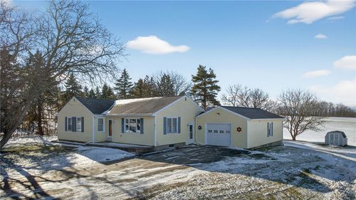 3028 State Route 14a, Penn Yan, NY, 14527-8732 | Card Image