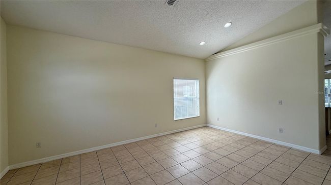 16644 Rolling Green Dr, House other with 4 bedrooms, 3 bathrooms and null parking in Clermont FL | Image 7