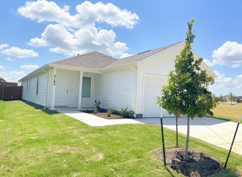 3185 Campeiro Ave, Providence Village, TX, 76227-4105 | Card Image