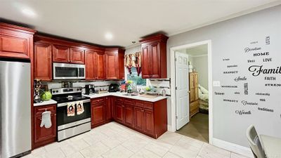 Kitchen | Image 3