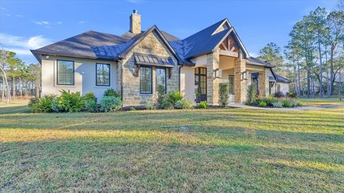 10102 Woodlane Blvd, Magnolia, TX, 77354-5717 | Card Image